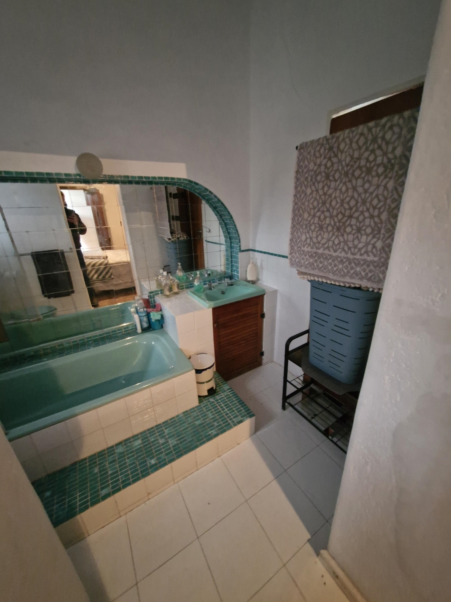6 Bedroom Property for Sale in Murraysburg Western Cape